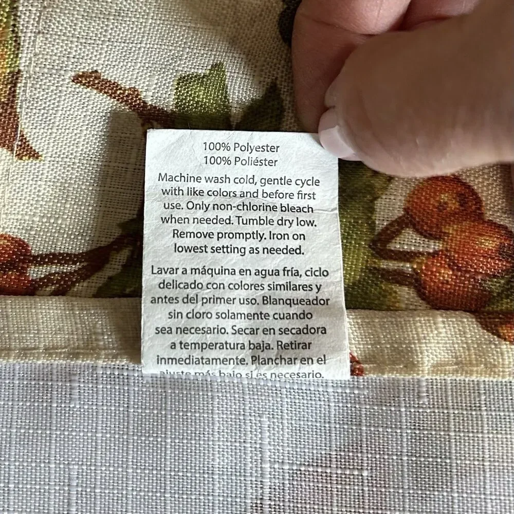 Tablecloth 84